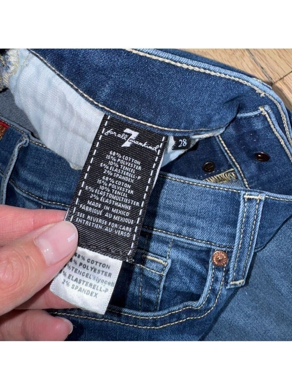 7 For All Mankind Josefina Slim Boyfriend Jeans Medium Wash Size 28 - Picture 4 of 6